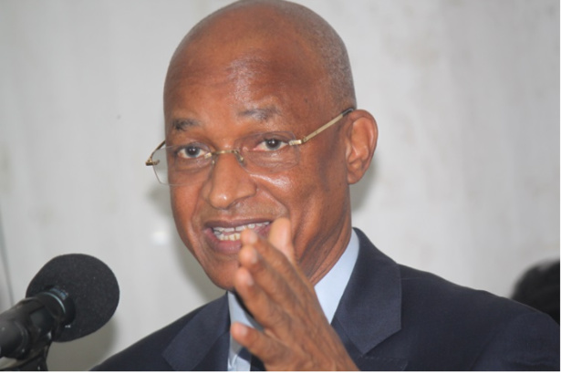 Guinée / Cellou Dalein Diallo prévient le CNRD : « on n’acceptera pas des choses qui n’existent nulle part ailleurs » Guinée / Cellou Dalein Diallo prévient le CNRD : « on n’acceptera pas des choses qui n’existent nulle part ailleurs »