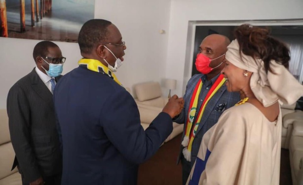 Accueil des Lions : L'opposition répond à l'appel de Macky Sall Accueil des Lions : L'opposition répond à l'appel de Macky Sall