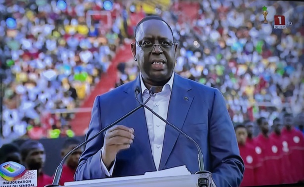 Macky Sall : "Pourquoi j’ai baptisé le stade au nom d’Abdoulaye Wade" Macky Sall : "Pourquoi j’ai baptisé le stade au nom d’Abdoulaye Wade"