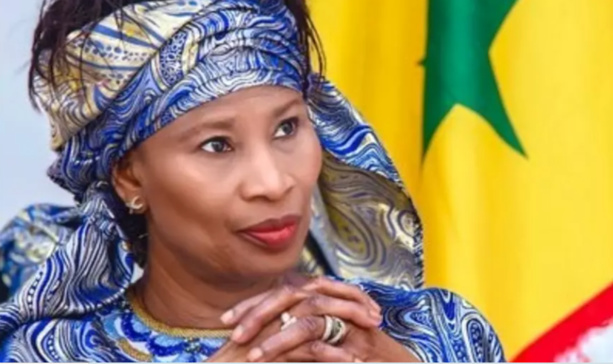 Guerre en Ukraine: Macky Sall salue «la disponibilité de Poutine pour une issue négociée du conflit», selon Aissata Tall Sall Guerre en Ukraine: Macky Sall salue «la disponibilité de Poutine pour une issue négociée du conflit», selon Aissata Tall Sall