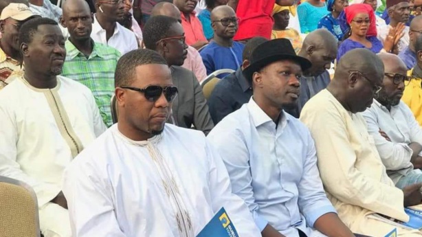 Législatives 2022 : L’opposition crache sur le parrainage Législatives 2022 : L’opposition crache sur le parrainage