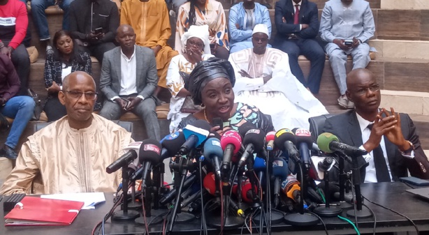 Locales 2022 : Mimi Touré revendique la victoire de BBY et raille l’opposition