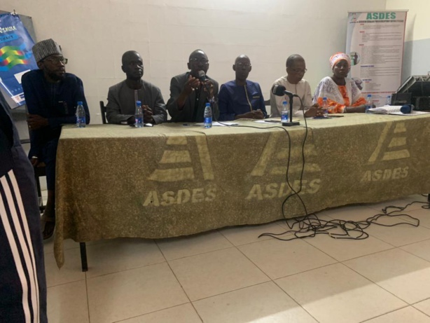 Kaolack: Le collectif Aar Kaolack s’oppose à toute occupation du boulevard de la liberté Kaolack: Le collectif Aar Kaolack s’oppose à toute occupation du boulevard de la liberté