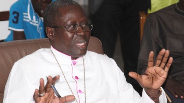 Popenguine : Mgr Benjamin Ndiaye se dit meurtri par le drame de Tivaouane Popenguine : Mgr Benjamin Ndiaye se dit meurtri par le drame de Tivaouane