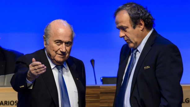 Fifa: Platini et Blatter jugés pour escroquerie en Suisse Fifa: Platini et Blatter jugés pour escroquerie en Suisse