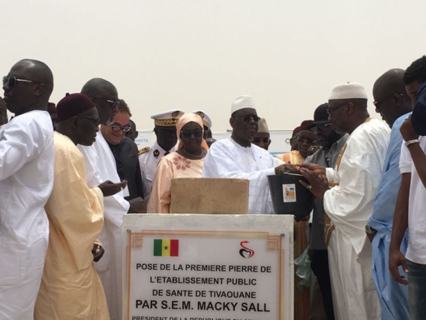 Tivaouane : Macky Sall pose la première pierre d’un hôpital à réceptionner en décembre 2023 Tivaouane : Macky Sall pose la première pierre d’un hôpital à réceptionner en décembre 2023