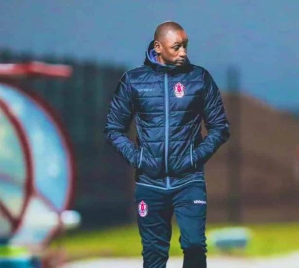 Mondial et staff technique des Lions : Demba Mbaye proche de la Tanière Mondial et staff technique des Lions : Demba Mbaye proche de la Tanière