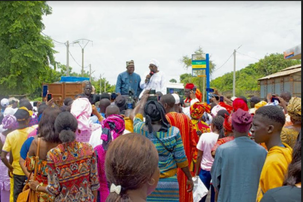 CASAMANCE : Mimi Touré vante le bilan de Macky Sall