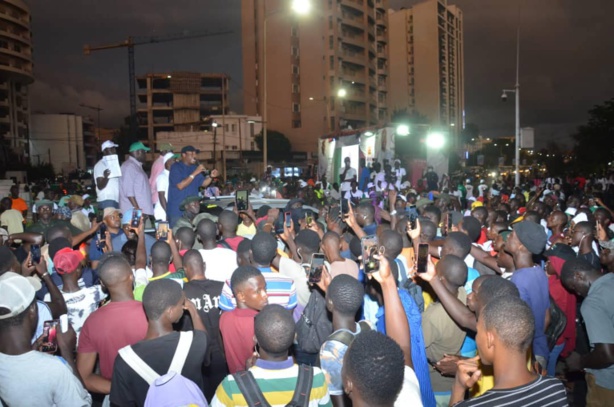 Barthélémy Dias : "Notre ambition, une fois que vous nous donnerez la majorité ..." Barthélémy Dias : "Notre ambition, une fois que vous nous donnerez la majorité ..."