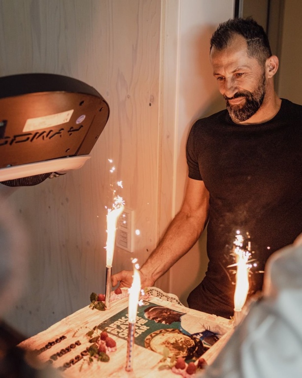 Meilleur joueur africain : Le Bayern célèbre le trophée de Sadio Mané Meilleur joueur africain : Le Bayern célèbre le trophée de Sadio Mané