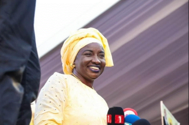 Aminata Touré appelée à prendre ses responsabilités et son destin en main