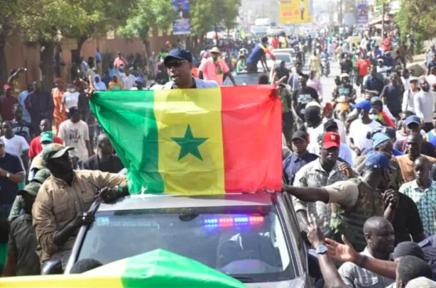 Yewwi Askan Wi annonce un rassemblement national pour le départ de Macky en 2024 Yewwi Askan Wi annonce un rassemblement national pour le départ de Macky en 2024