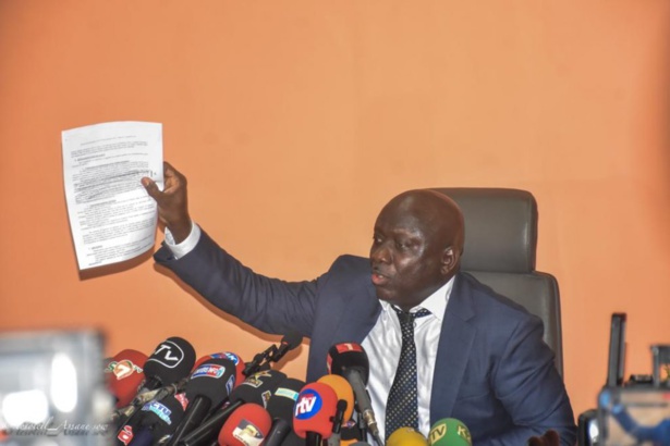 Affaire Sweet Beauty : Serigne Bassirou Guèye réfute les accusations de falsification de PV d’enquête Affaire Sweet Beauty : Serigne Bassirou Guèye réfute les accusations de falsification de PV d’enquête