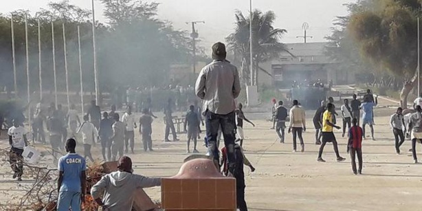 UGB : Un affrontement entre gendarmes et étudiants fait plusieurs blessés