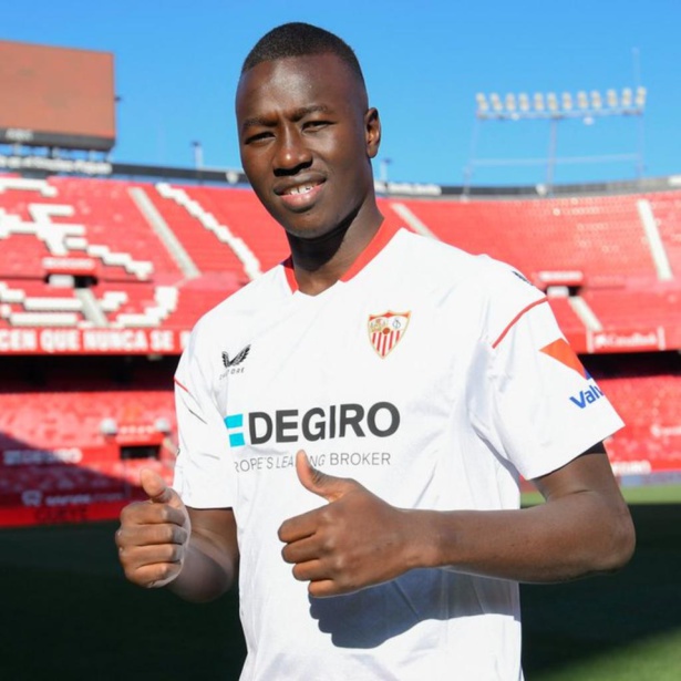 Pape Gueye officiellement prêté au Séville Pape Gueye officiellement prêté au Séville