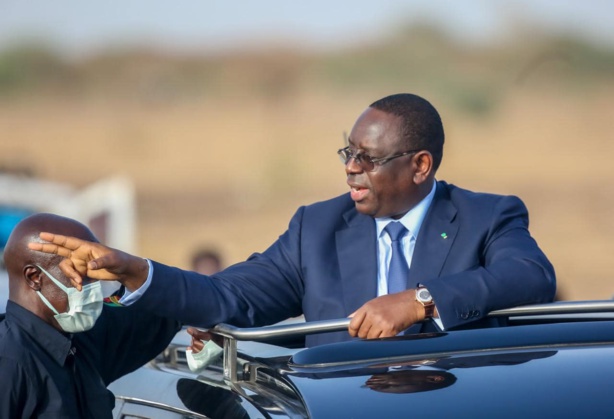 Macky Sall entame une visite de plusieurs jours à Thiès, cet après-midi Macky Sall entame une visite de plusieurs jours à Thiès, cet après-midi