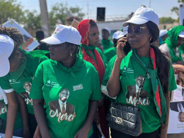 Tournée économique du PR Macky Sall à Kaolack : Serigne Mbaye Thiam gagne le pari de la mobilisation Tournée économique du PR Macky Sall à Kaolack : Serigne Mbaye Thiam gagne le pari de la mobilisation
