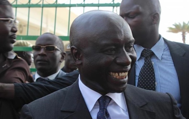 Présidentielle 2024 : Idrissa Seck dépose son dossier ce jeudi Présidentielle 2024 : Idrissa Seck dépose son dossier ce jeudi