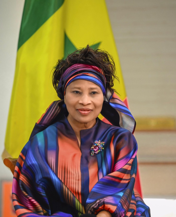 Aissata Tall Sall : « Il n’y a pas de vacance du pouvoir à partir du 2 avril » Aissata Tall Sall : « Il n’y a pas de vacance du pouvoir à partir du 2 avril »