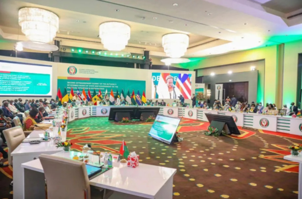 La Cedeao lève des sanctions contre la Guinée et le Mali La Cedeao lève des sanctions contre la Guinée et le Mali