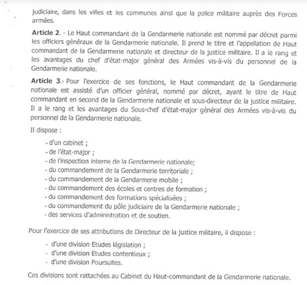 Macky Sall signe un décret mettant la Gendarmerie comme partie intégrante de l’armée Macky Sall signe un décret mettant la Gendarmerie comme partie intégrante de l’armée