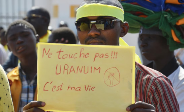 Gisement d’uranium : Le Niger retire au Français Orano son permis d’exploitation Gisement d’uranium : Le Niger retire au Français Orano son permis d’exploitation