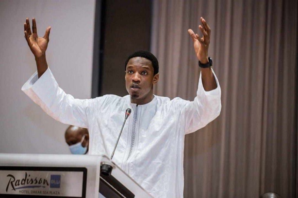 Papa Djibril Fall décline l’invitation au Dialogue national et dénonce un manque d’ambition structurelle Papa Djibril Fall décline l’invitation au Dialogue national et dénonce un manque d’ambition structurelle