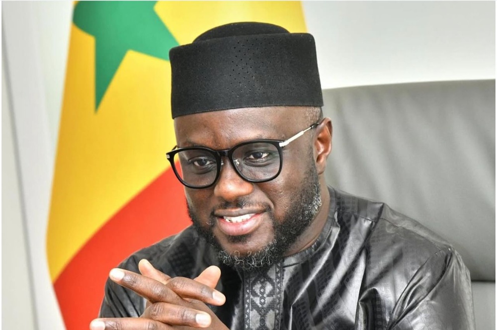 Gardons le cap! (Par El Malick Ndiaye) Gardons le cap! (Par El Malick Ndiaye)