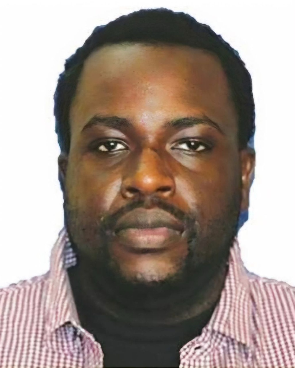 Kocc Barma démasqué : la photo qui brise le mythe et dévoile l’homme derrière le masque