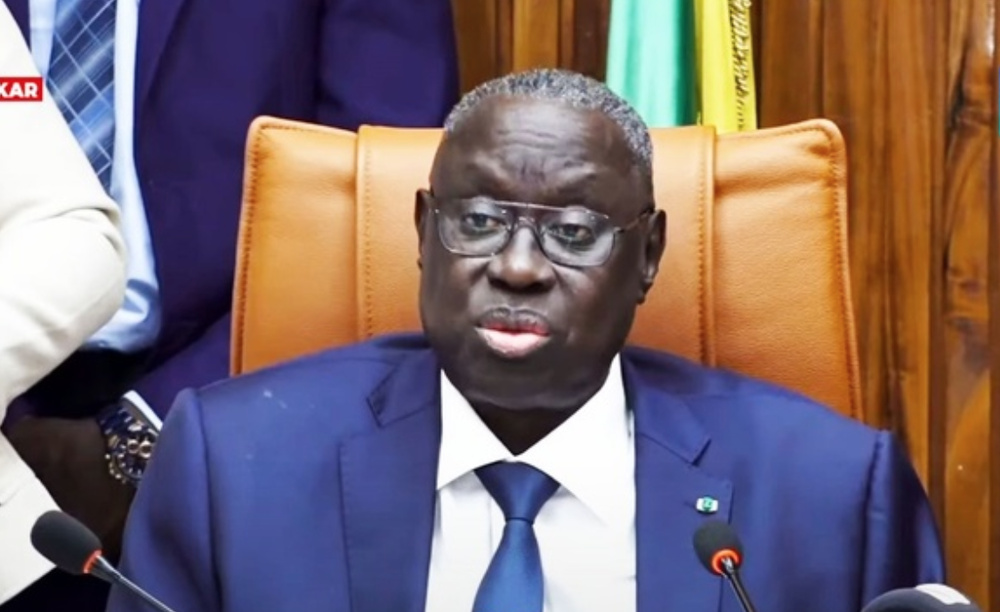 « Un honneur et un privilège » : les mots de Jean Baptiste Tine en quittant l’Intérieur « Un honneur et un privilège » : les mots de Jean Baptiste Tine en quittant l’Intérieur