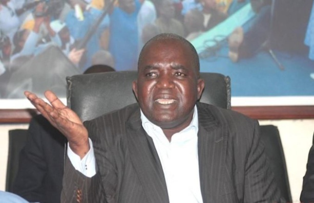 Révision du procès Sonko–Mame Mbaye Niang : Oumar Sarr dénonce un “conflit d’intérêts” et met en cause l’éthique gouvernementale Révision du procès Sonko–Mame Mbaye Niang : Oumar Sarr dénonce un “conflit d’intérêts” et met en cause l’éthique gouvernementale