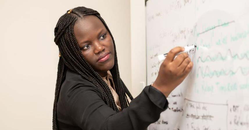 La Sénégalaise Adji Bousso Dieng nommée dans un panel scientifique mondial de l'ONU inédit sur l'intelligence artificielle