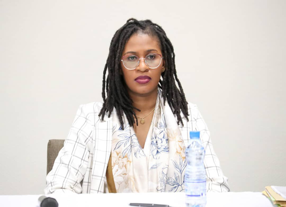 Pastef: Fatou Kiné Diakhaté démise de ses fonctions au MONCAP pour s'être alignée derrière Diomaye Pastef: Fatou Kiné Diakhaté démise de ses fonctions au MONCAP pour s'être alignée derrière Diomaye