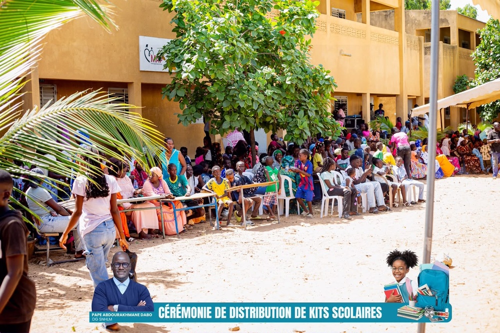 Mbour, Sénégal – Une rentrée scolaire placée sous le signe de la solidarité et du souvenir. Mbour, Sénégal – Une rentrée scolaire placée sous le signe de la solidarité et du souvenir.