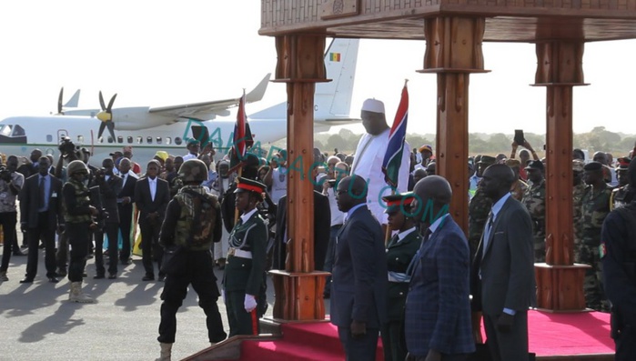 Retour d’Adama Barrow en fanfare : Gambia has decided