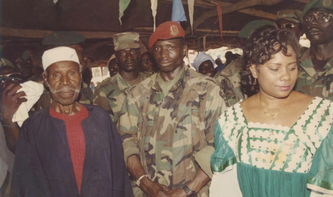 En Images: Yahya Jammeh au début de son règne