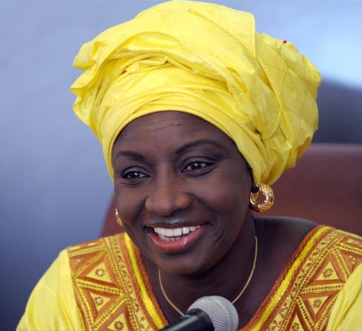 Aminata Touré : «1,800 milliards de fausses factures de riz et de mil, c'est une infraction grave»