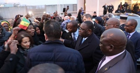 Macky Sall hué à Paris: Comment les pro-Khalifa Sall ont réussi leur coup