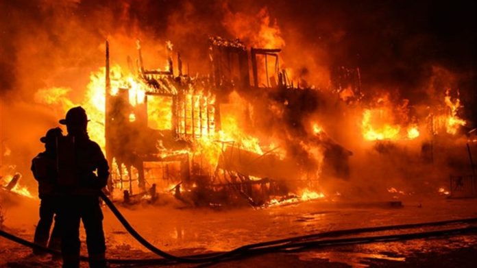 Vidéo : Revivez le terrible incendie qui s'est déclaré au "Daaka"