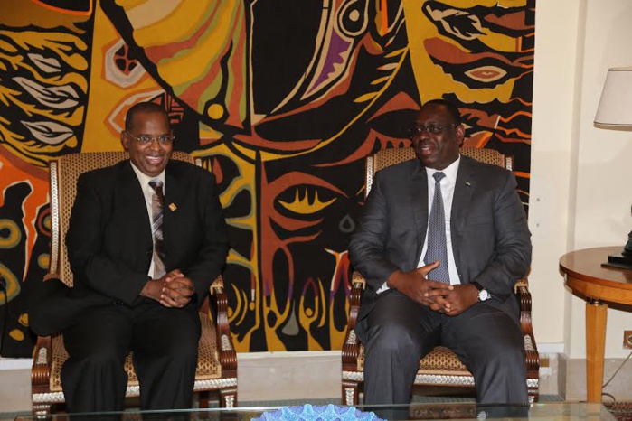 Sidy Lamine Niasse à sa sortie d'audience: "J'ai demandé à Macky Sall de libérer Khalifa Sall et l'Imam Ndao"