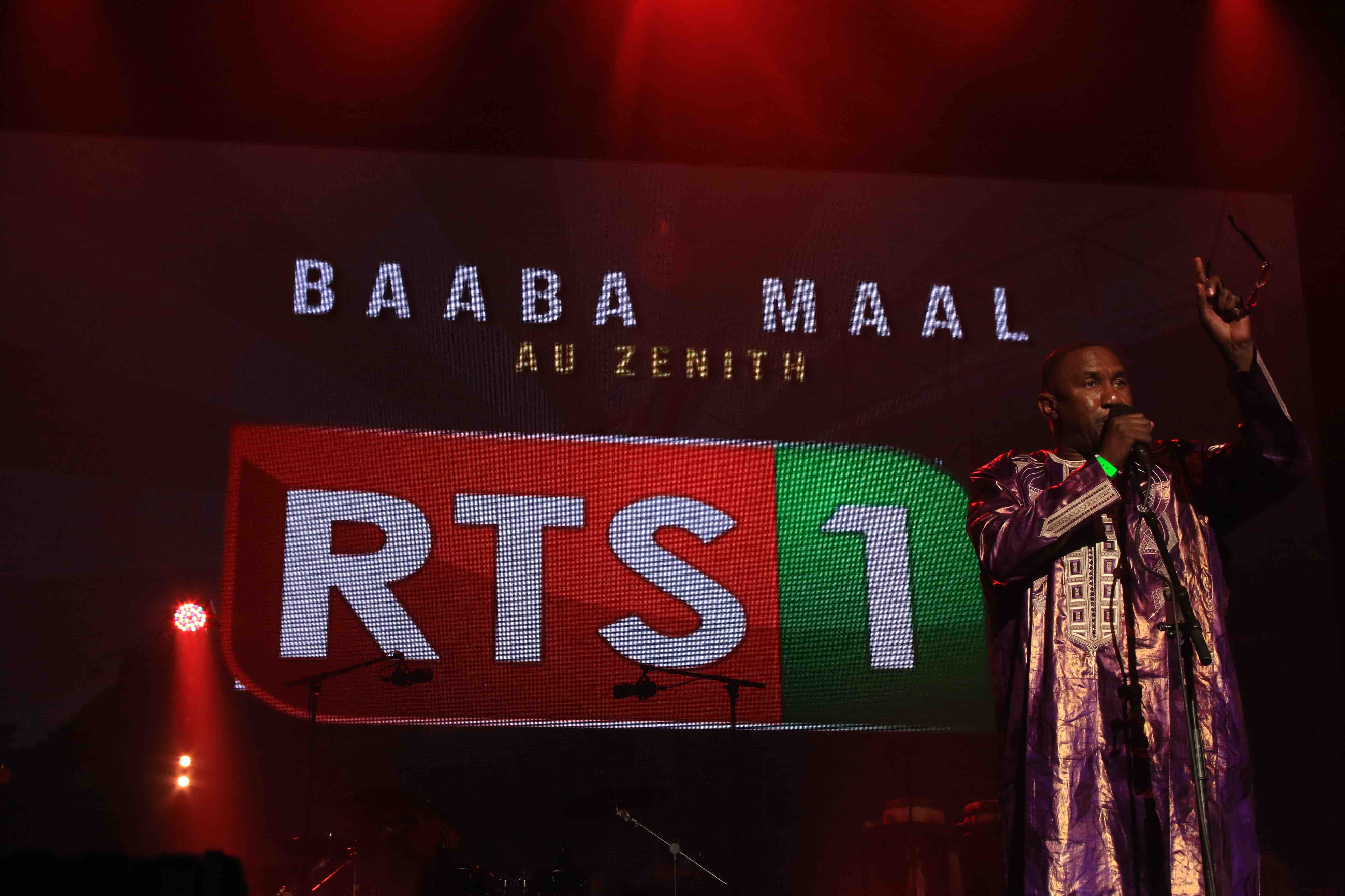 Abou Diouba Deh au Zenith avec Baba Maal