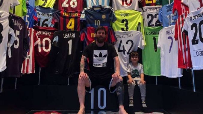 La 56 maillots de la collection de Leo Messi