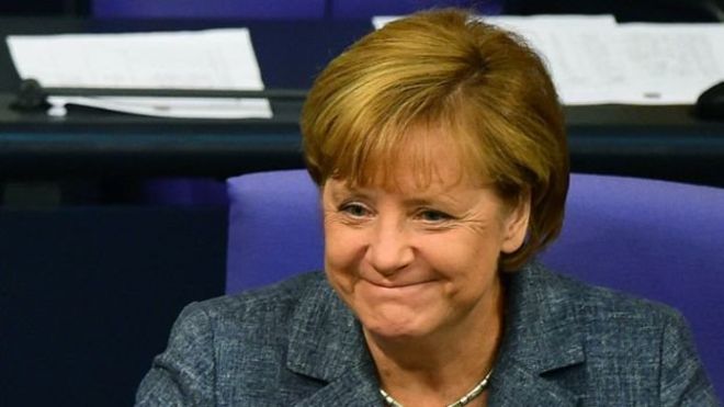 Allemagne : courte victoire de Merkel