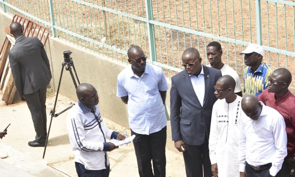 Indisponibilité du stade Demba Diop : Vers une délocalisation du combat Modou Lô-Lac 2 