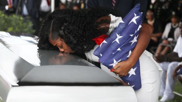 Etats-Unis: Trump fait pleurer la veuve d’un soldat américain