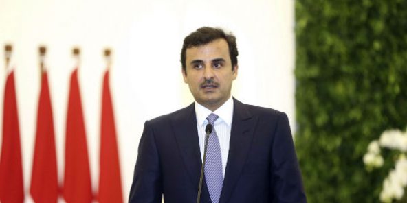 L’émir du Qatar dénonce le blocus de ses voisins