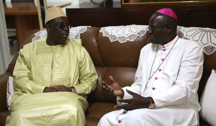Parrainage : l'Archevêque Benjamin Ndiaye demande au Président Macky Sall de surseoir à son projet