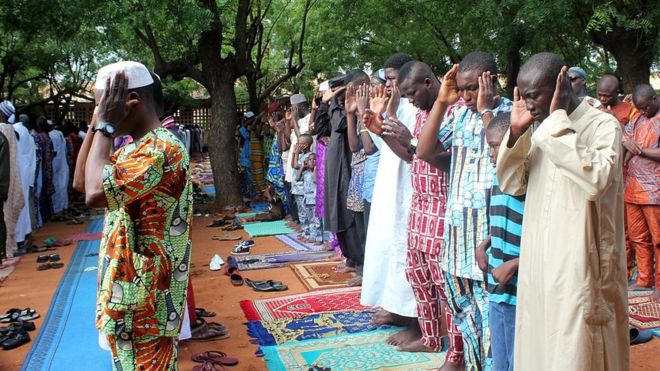 Aïd El Fitr au Mali, Niger, Libéria, en Guinée et en Côte d'Ivoire : mais la communauté ibadou sénégalais prie ce vendredi