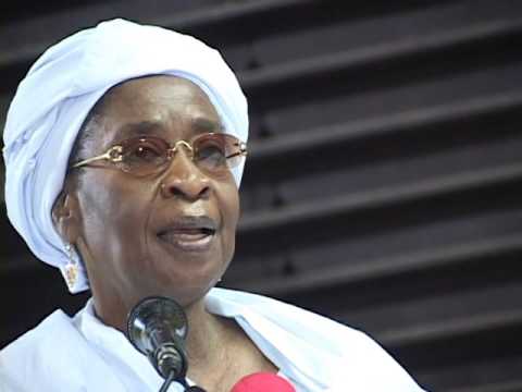 Adja Dior Diop dézingue Fatou Sow Sarr: "Une intellectuelle ne peut pas tromper des illettrés qui ont rassemblé des milliards"