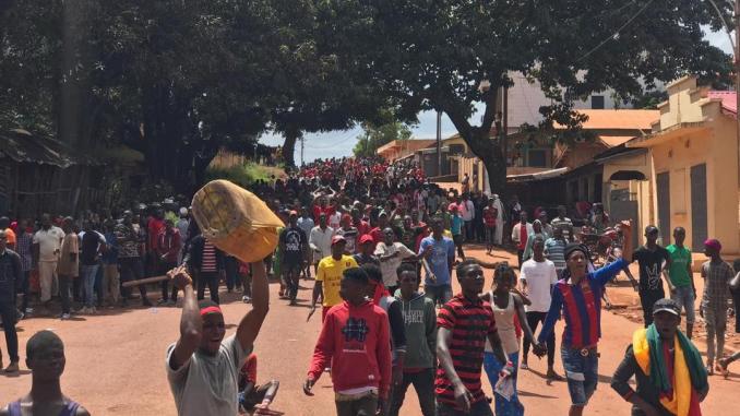 Le troisième mandat embrase la Guinée : bilan 5 morts dont un gendarme
